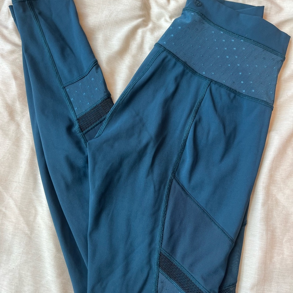 Lululemon Teal High-Waisted Leggings